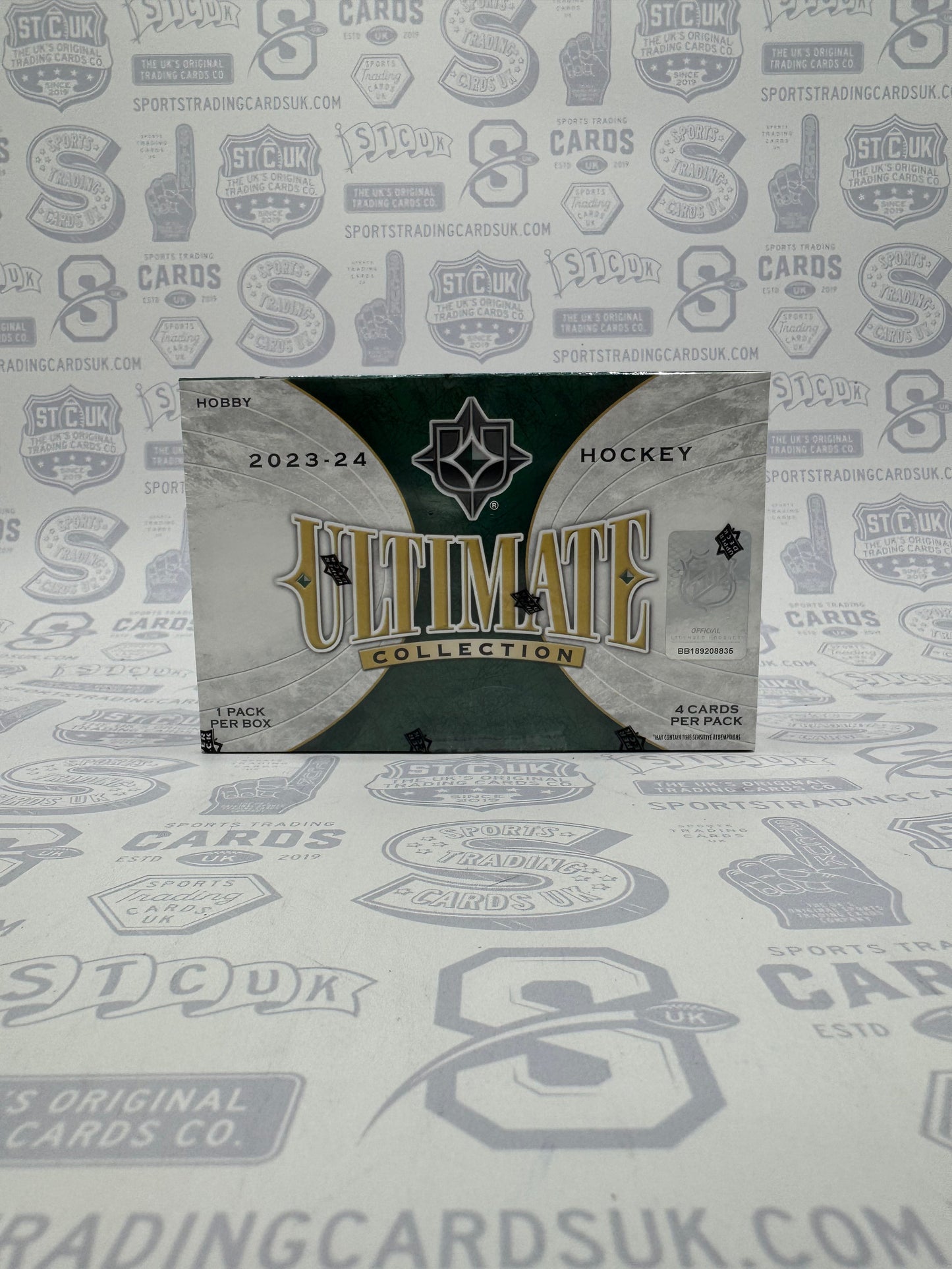 2023-24 Upper Deck Ultimate Collection Hockey Box